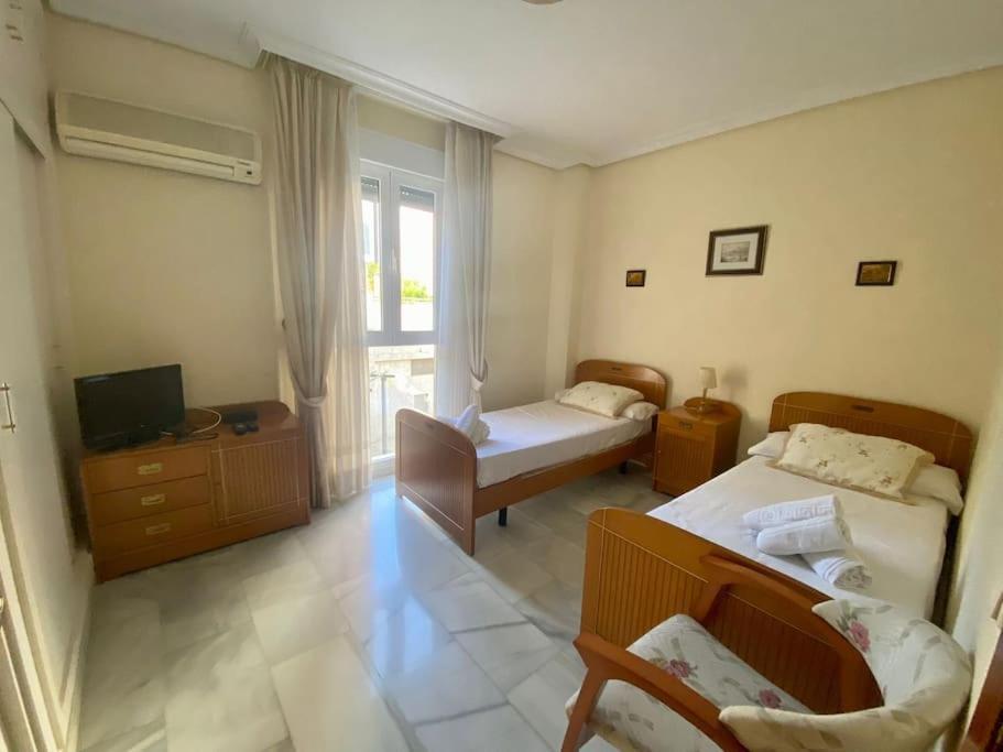 Rentalsevilla Luis De Morales Zewnętrze zdjęcie