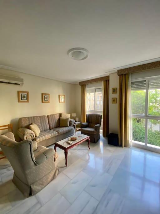 Rentalsevilla Luis De Morales Zewnętrze zdjęcie